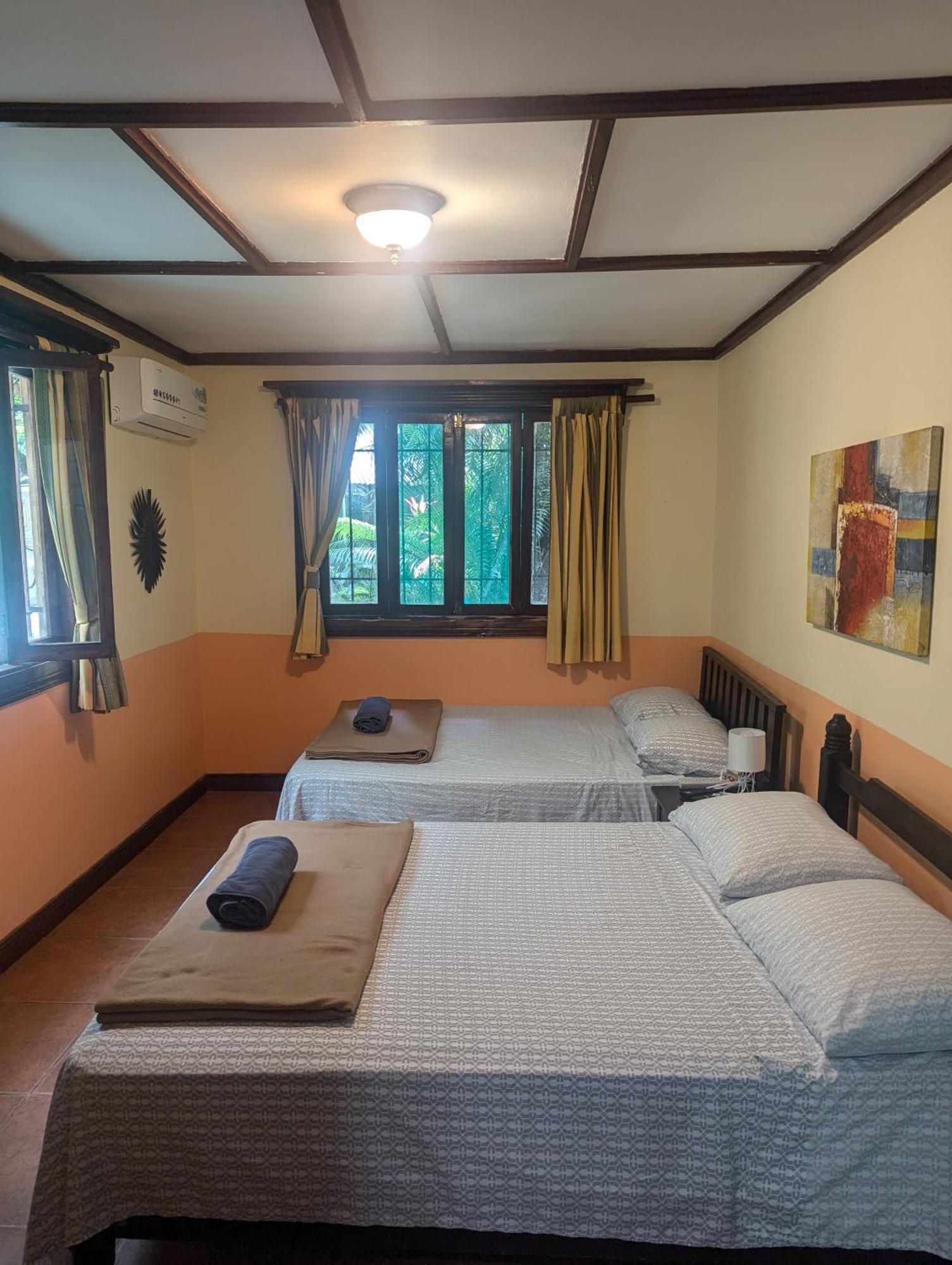 Tasty Dayz Hostel Puerto Viejo de Talamanca Zewnętrze zdjęcie