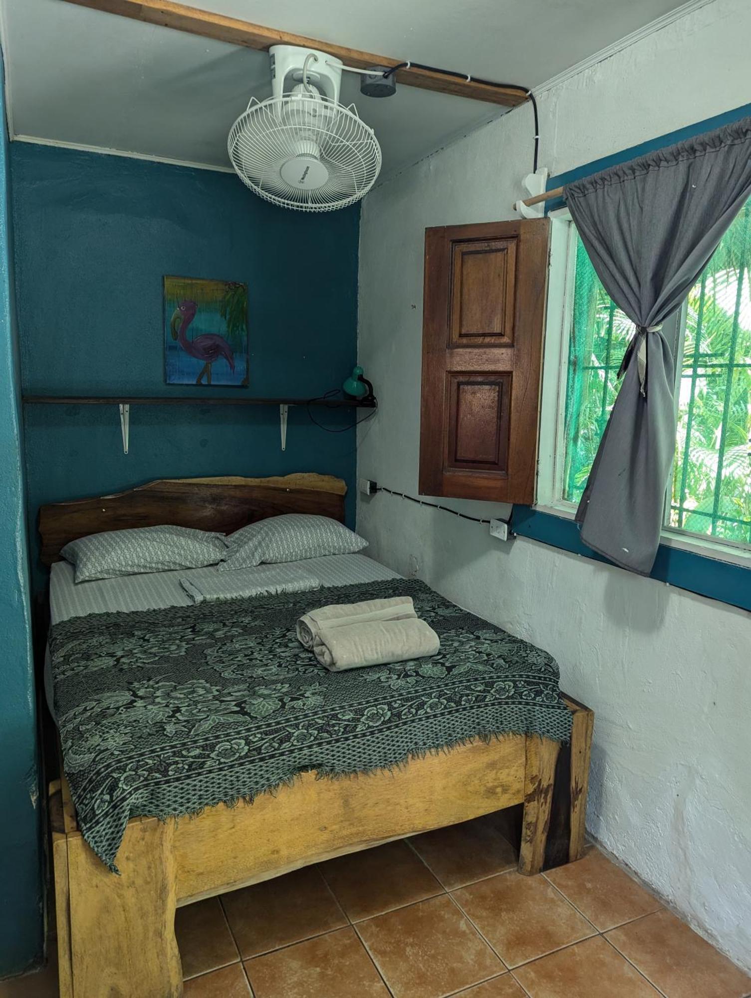 Tasty Dayz Hostel Puerto Viejo de Talamanca Zewnętrze zdjęcie